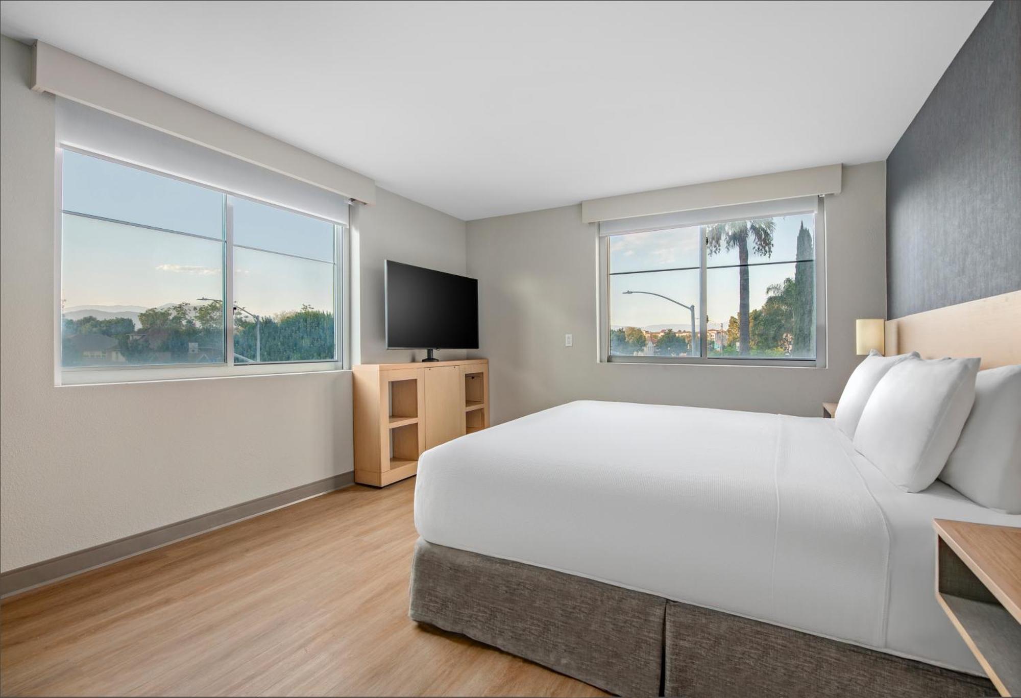 Hyatt Place Downtown 3* Riverside